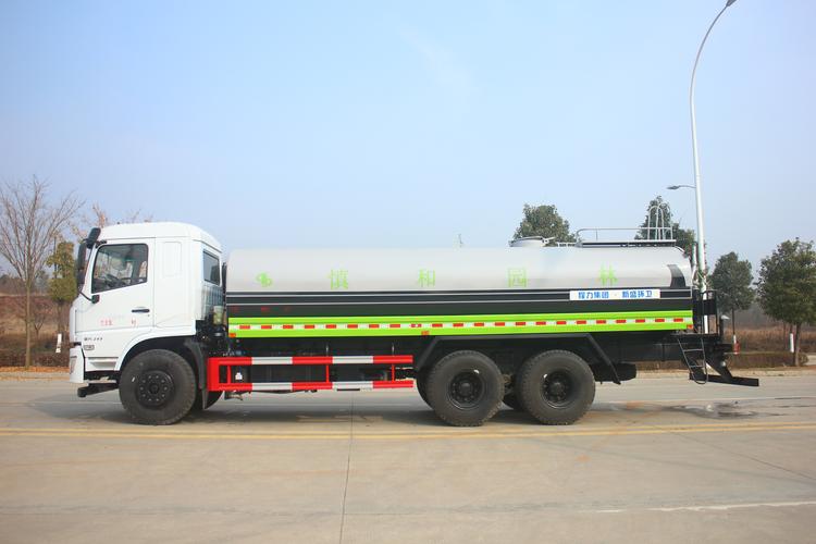 二手15方灑水車 高性價(jià)比之選，廠家現(xiàn)車直供，手續(xù)齊全更省心