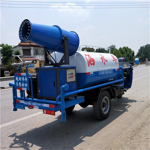 蛟河小型噴灑灑水車 2噸三輪灑水車的高性價(jià)比之選
