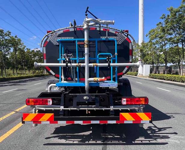 勁旅環(huán)境樂潔純電動灑水車申報(bào):寧德時(shí)代電池 能否領(lǐng)跑環(huán)衛(wèi)車賽道?