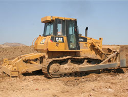 高效租賃CAT.D7G2推土機，助力工程機械靈活應用